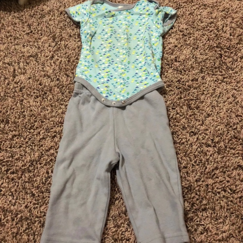 Chickpea baby outfit